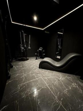 BDSM TanTra Love Room & SPA